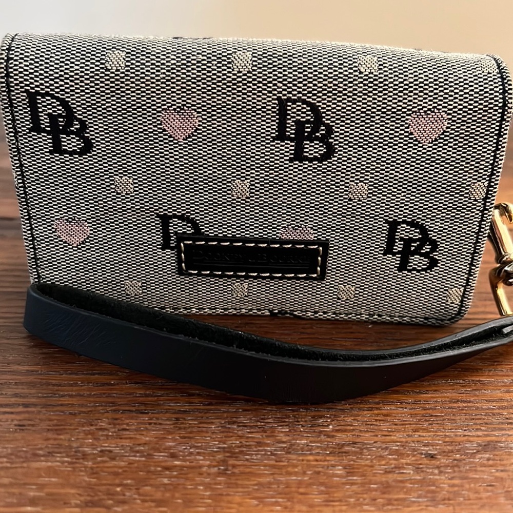 Dooney & Bourke Wristlet, Black w/pink hearts